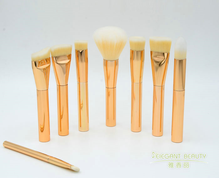 成套化妝刷的刷柄防滑紋路設(shè)計(jì)依據(jù)哪些人體工學(xué)原則？